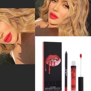Kylie Cosmetics Matte Lip Kit Boss